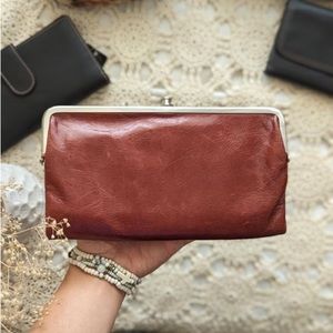 Hobo, Lauren burgundy clutch wallet